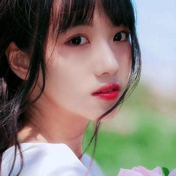 永野芽郁（饰 三条燕） - 演唱会高清修复在线观看 - 网络观影